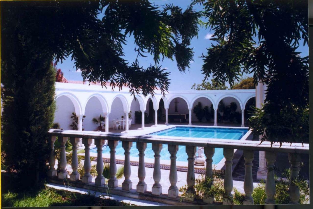Villa Del Manzano Villanueva del Ariscal Extérieur photo