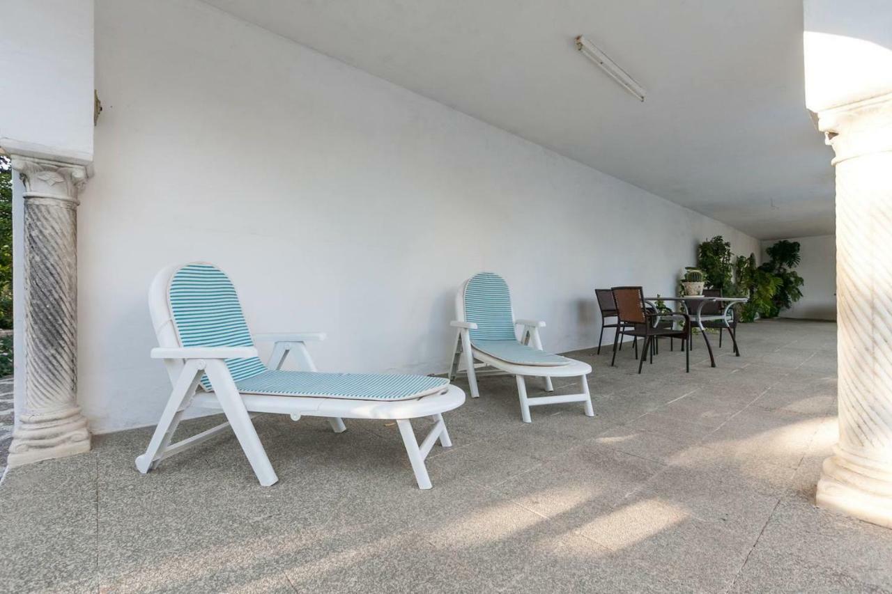 Villa Del Manzano Villanueva del Ariscal Extérieur photo